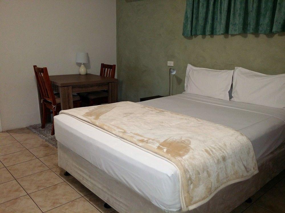 Galaxy Mackay Motor Inn Екстер'єр фото