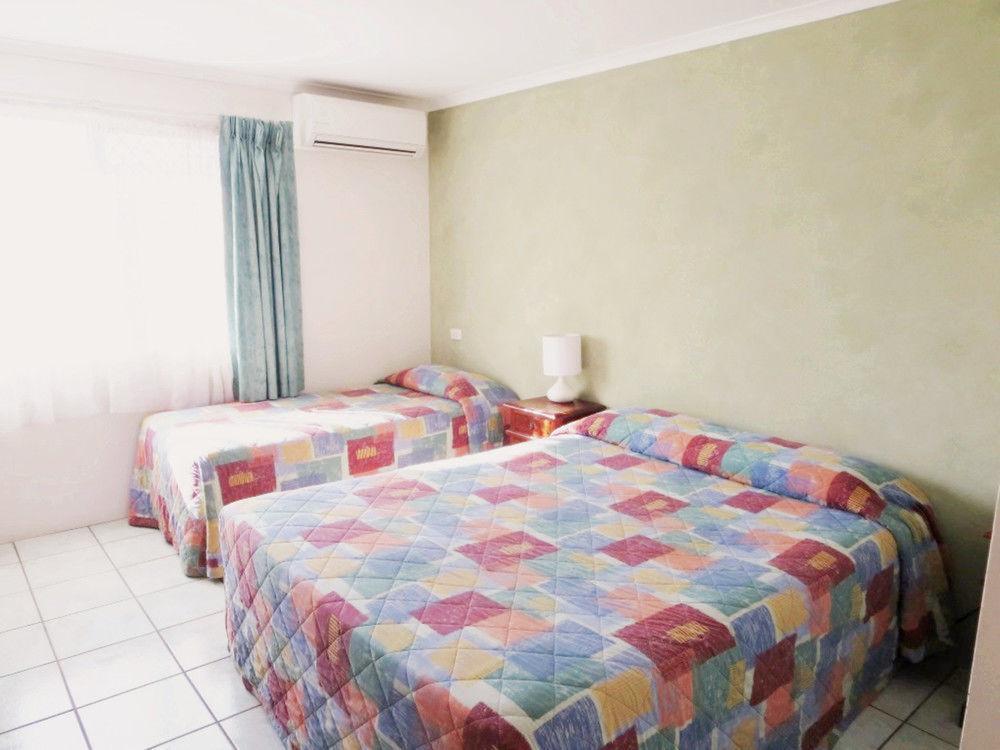 Galaxy Mackay Motor Inn Екстер'єр фото