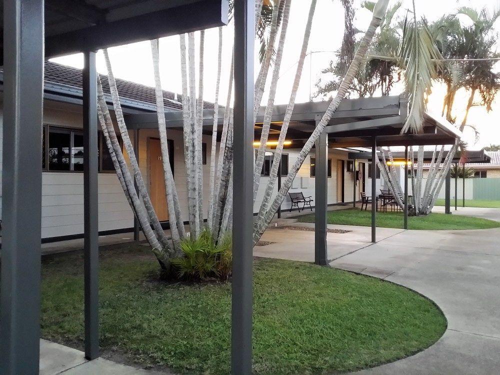 Galaxy Mackay Motor Inn Екстер'єр фото