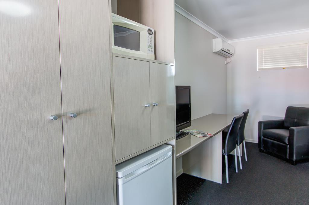 Galaxy Mackay Motor Inn Екстер'єр фото